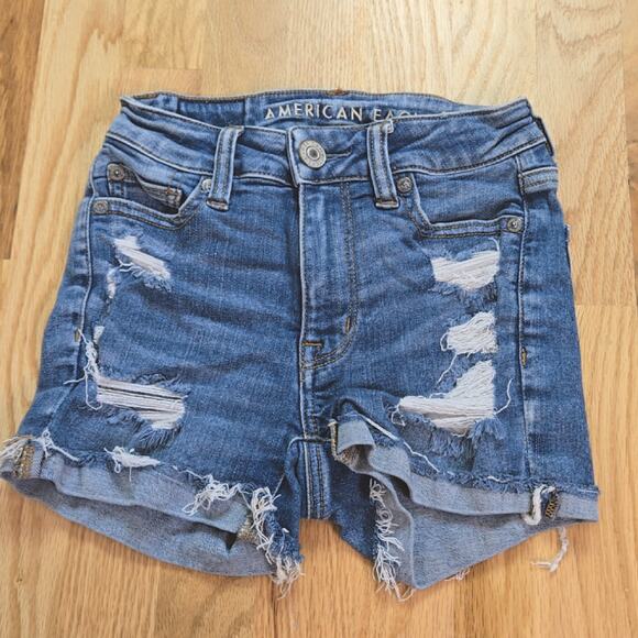 American Eagle Women's High rise shortie size 000- distressed jeans shorts - Picture 2 of 5